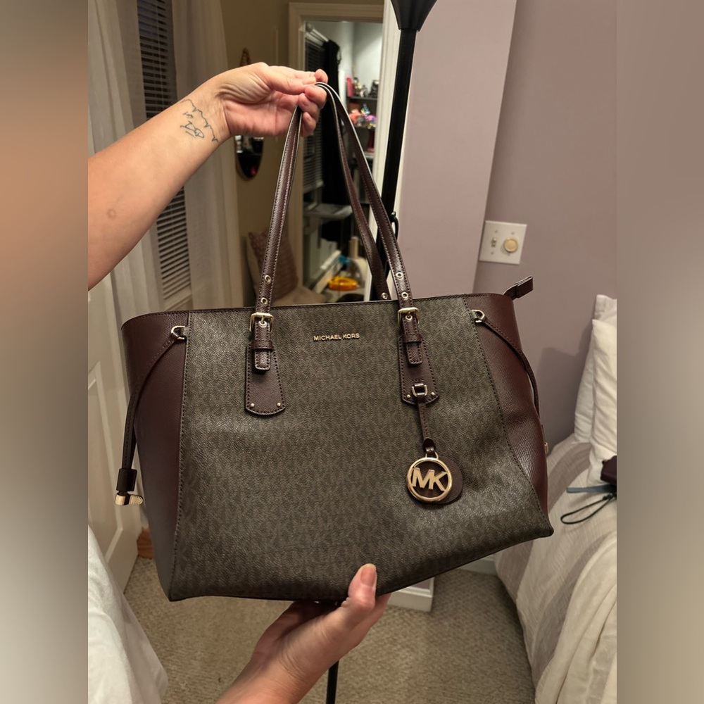 Michael kors laptop tote bag